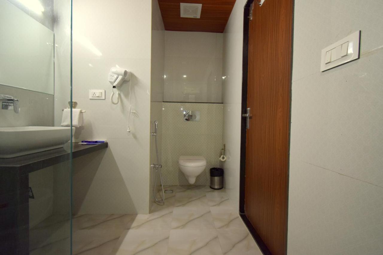 The Sky Imperial - Shahi Hotels & Resort Nathdwara Luaran gambar